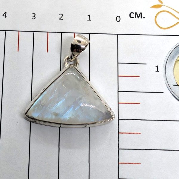 Pendente in Rainbow Moonstone triangolare